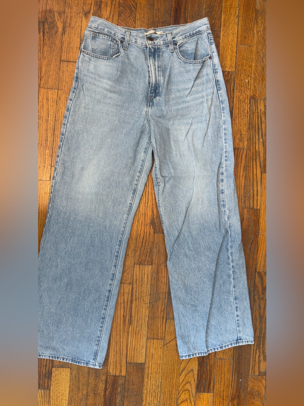 Levi’s high waisted straight - size 30
